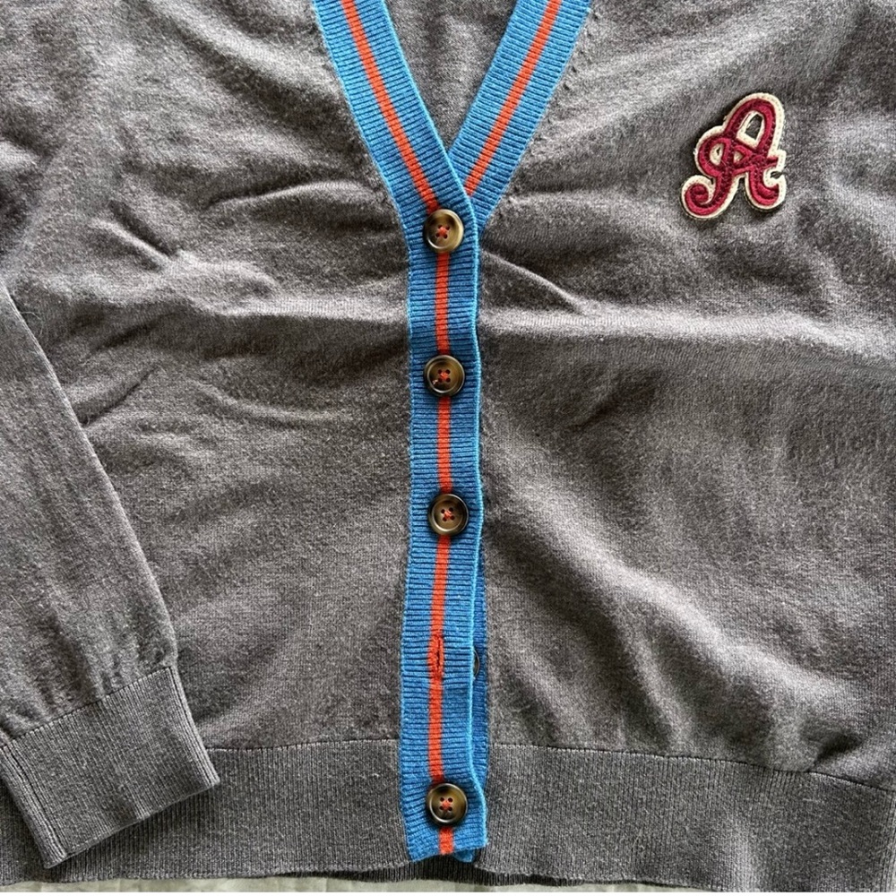 Cardigan - Picture 3 of 6